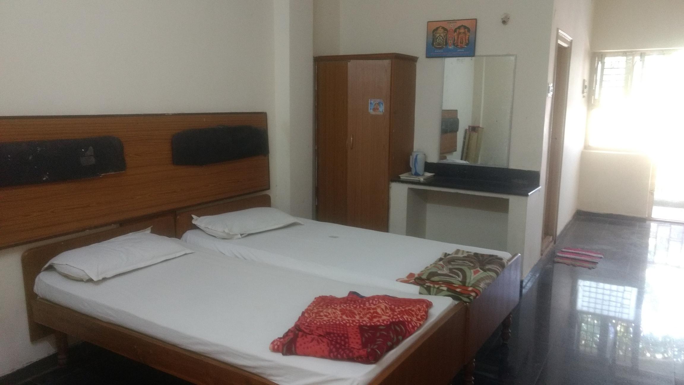 Standard normal room